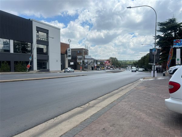 570  m² Commercial space in Craighall
