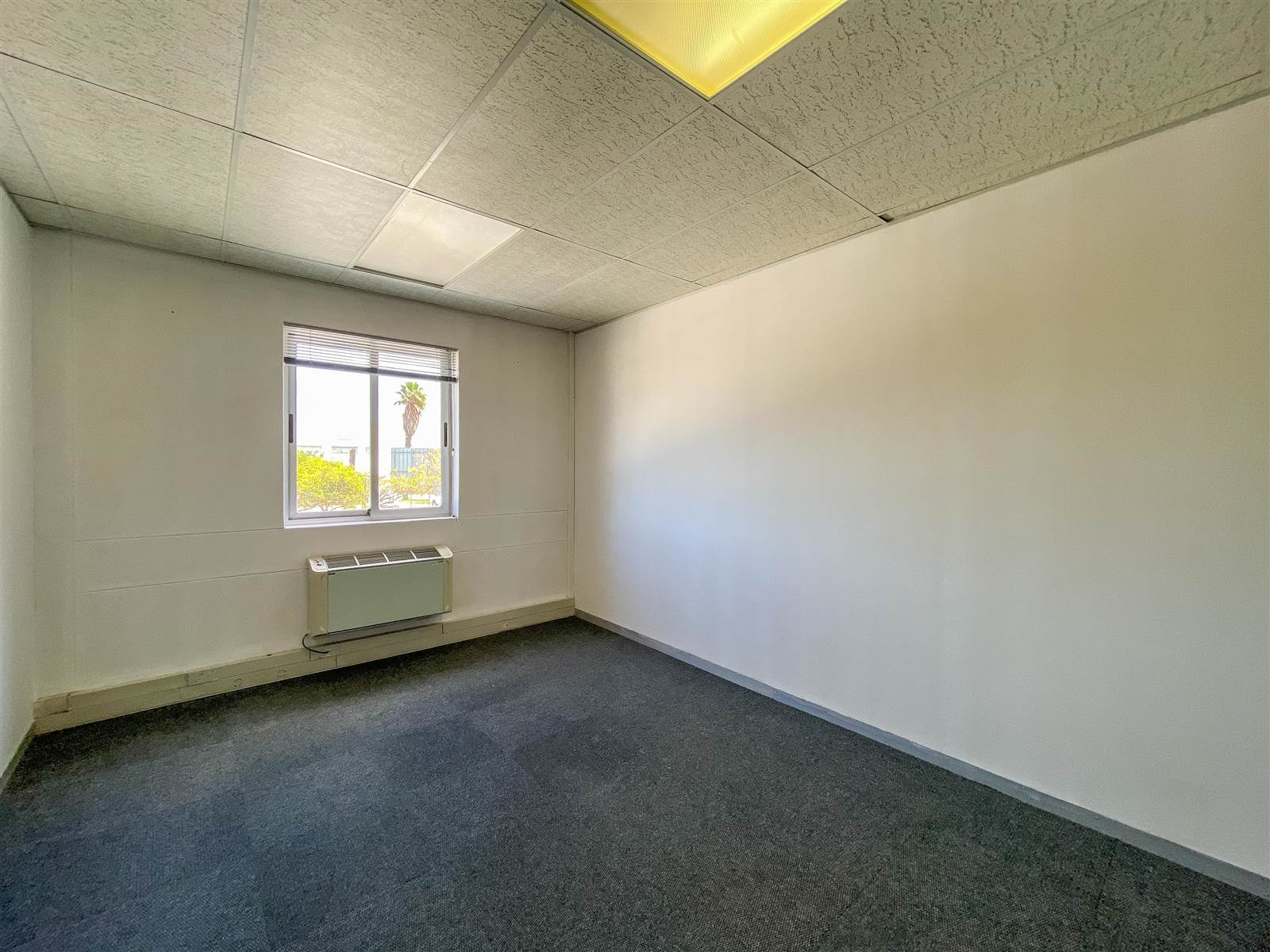 179  m² Commercial space in Tyger Valley photo number 11