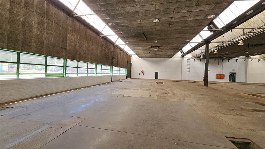 6366  m² Industrial space in Rosslyn photo number 14
