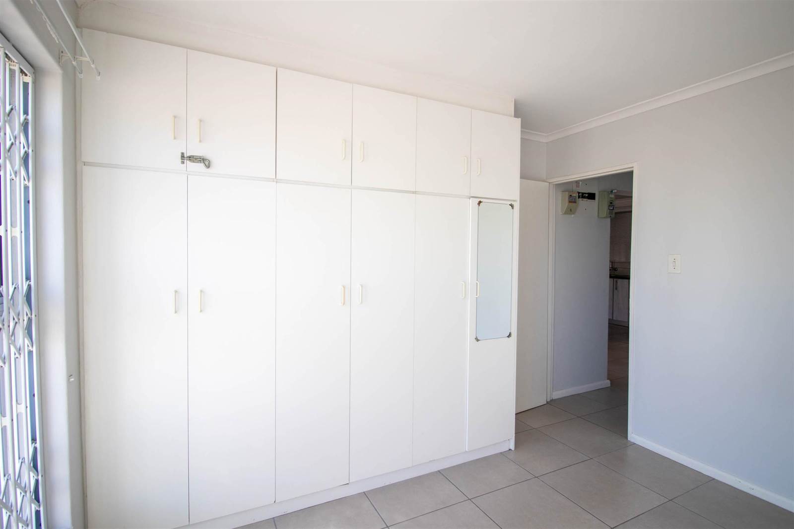 2 Bed Apartment in Myburgh Park photo number 16