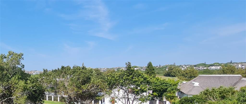1348 m² Land available in St Francis Bay photo number 8