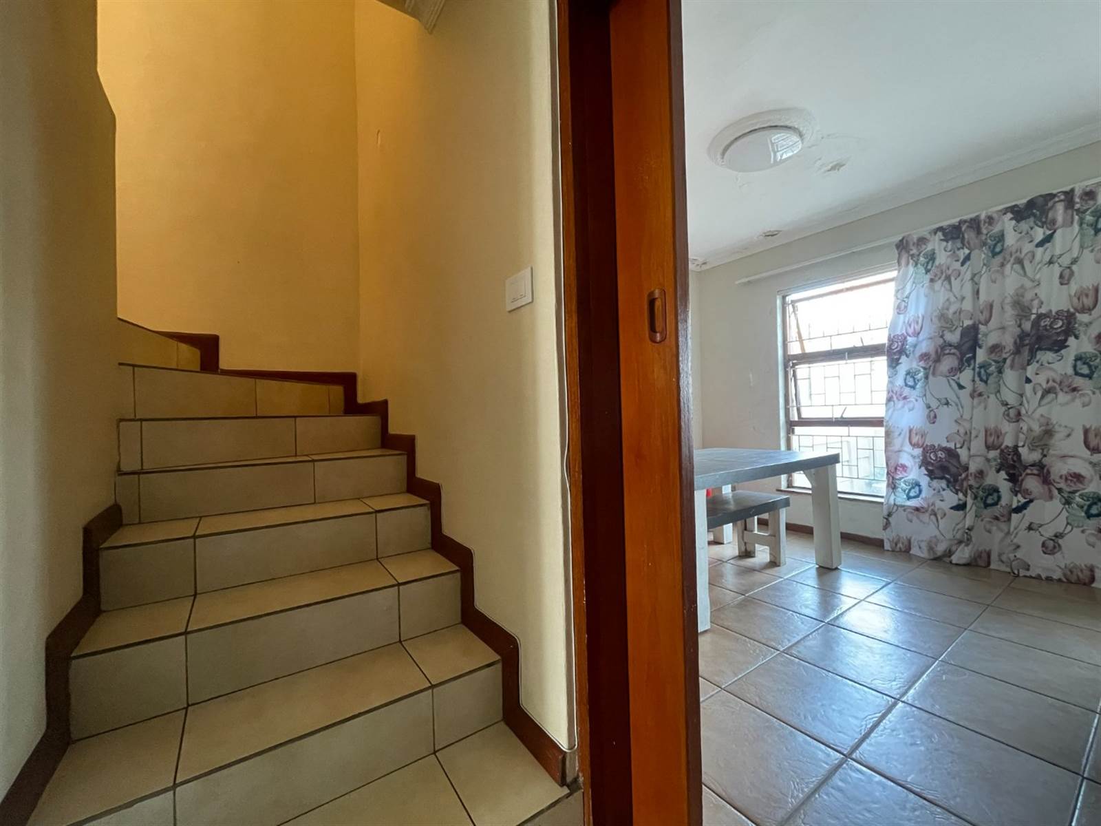 3 Bed Apartment in Wynberg photo number 12