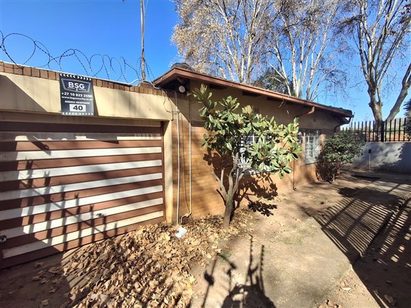 3 Bedroom House 3 Bedroom House