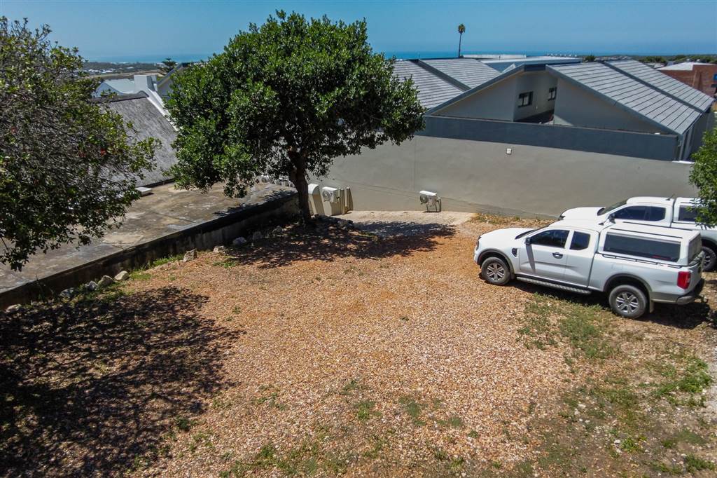248  m² Commercial space in Stilbaai photo number 9
