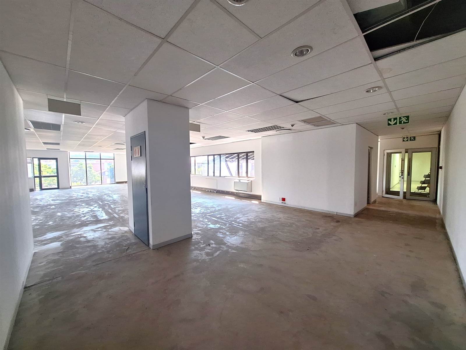 308  m² Office Space in Centurion CBD photo number 12