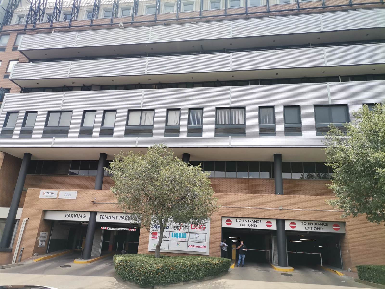 145  m² Commercial space in Rosebank photo number 2