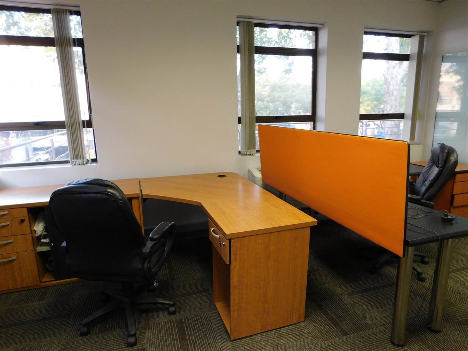 339  m² Office Space in Illovo photo number 15