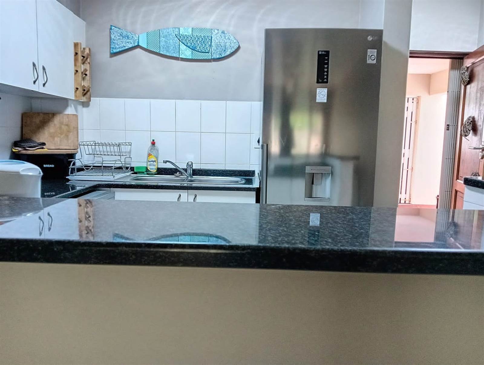 3 Bed Apartment in Ballito photo number 4