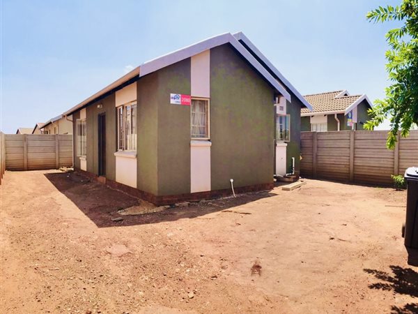 2 Bedroom House 2 Bedroom House