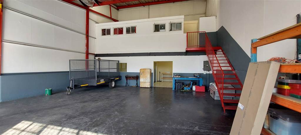 192  m² Commercial space in Jet Park photo number 5