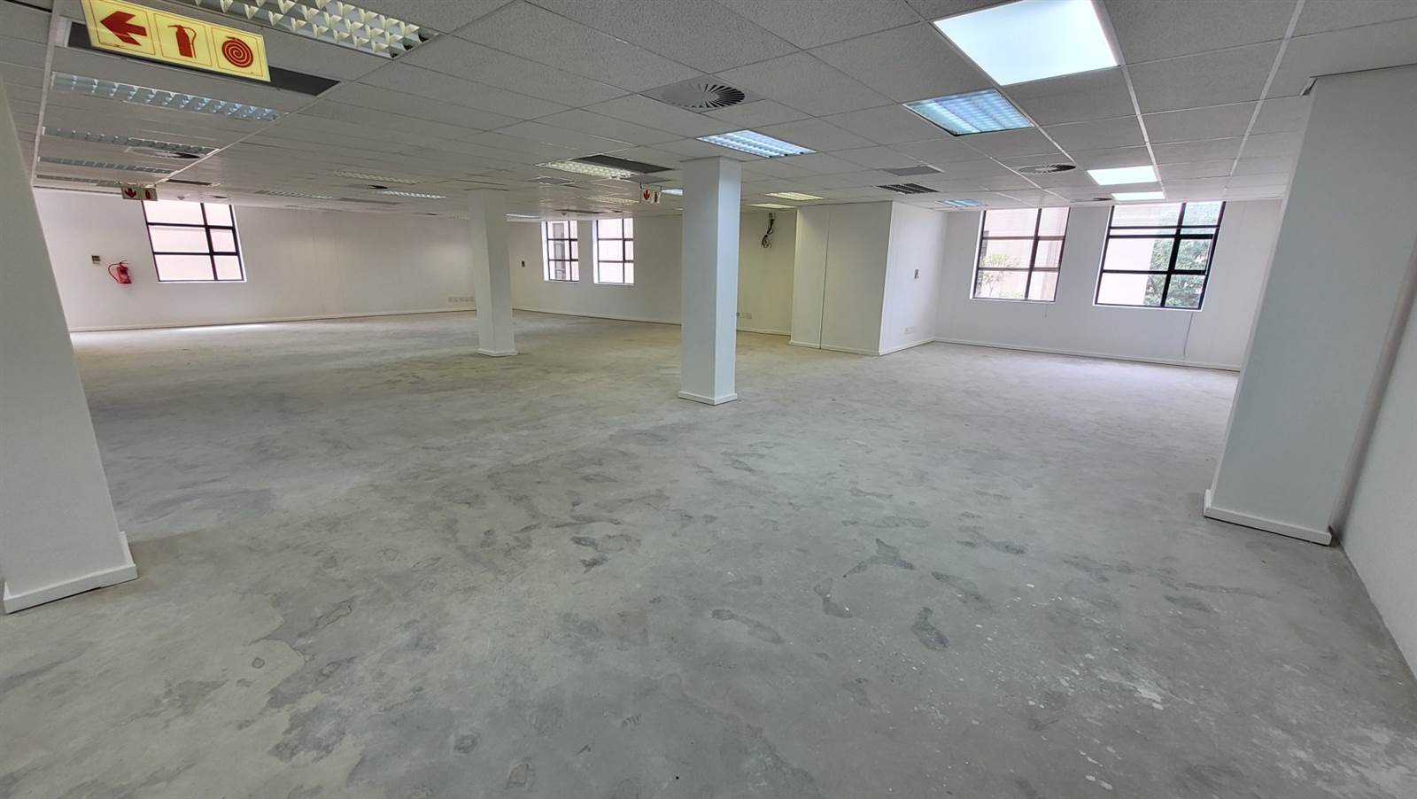342  m² Office Space in Brooklyn photo number 4
