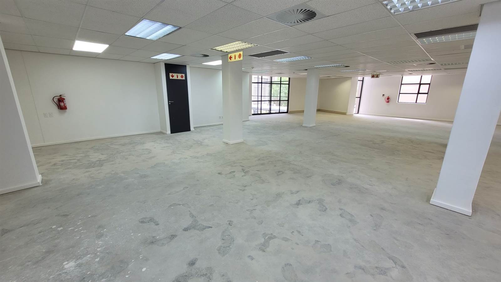 342  m² Office Space in Brooklyn photo number 10