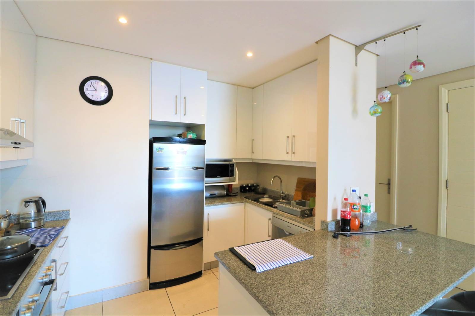 3 Bed Apartment in Umhlanga Rocks photo number 8