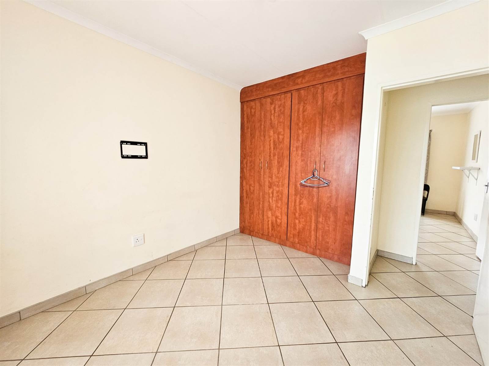 2 Bed Apartment in Greenhills photo number 11