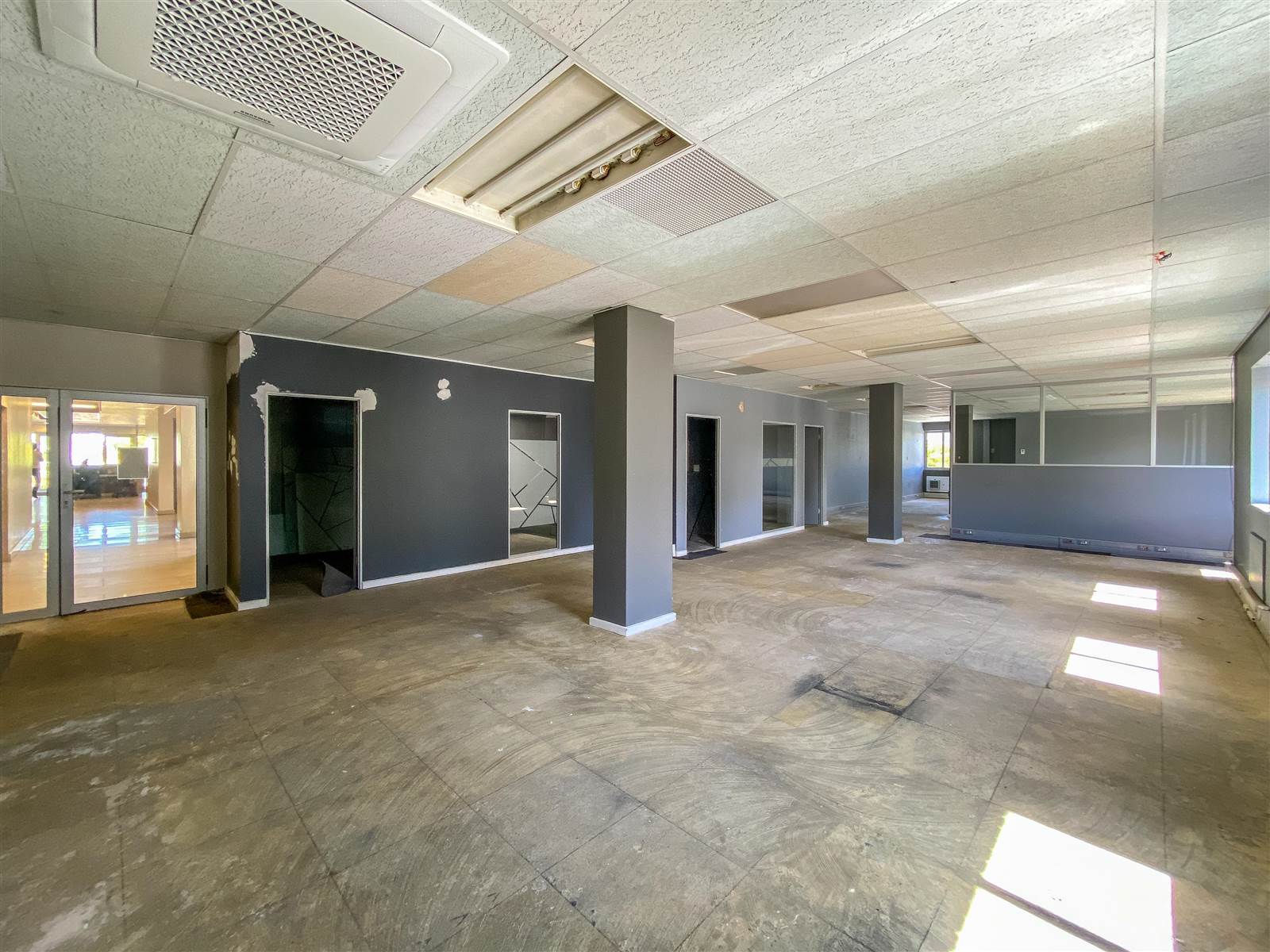207  m² Commercial space in Tyger Valley photo number 7