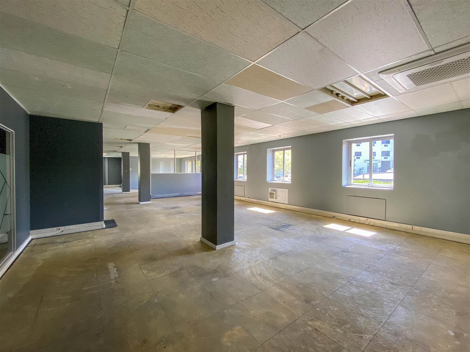 207  m² Commercial space in Tyger Valley photo number 5