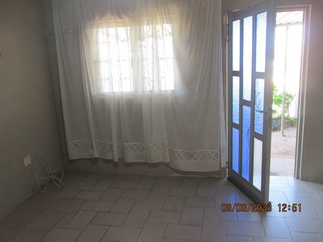 3 Bed House in Bonela photo number 9