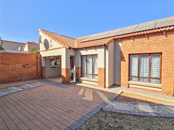 3 Bed Townhouse