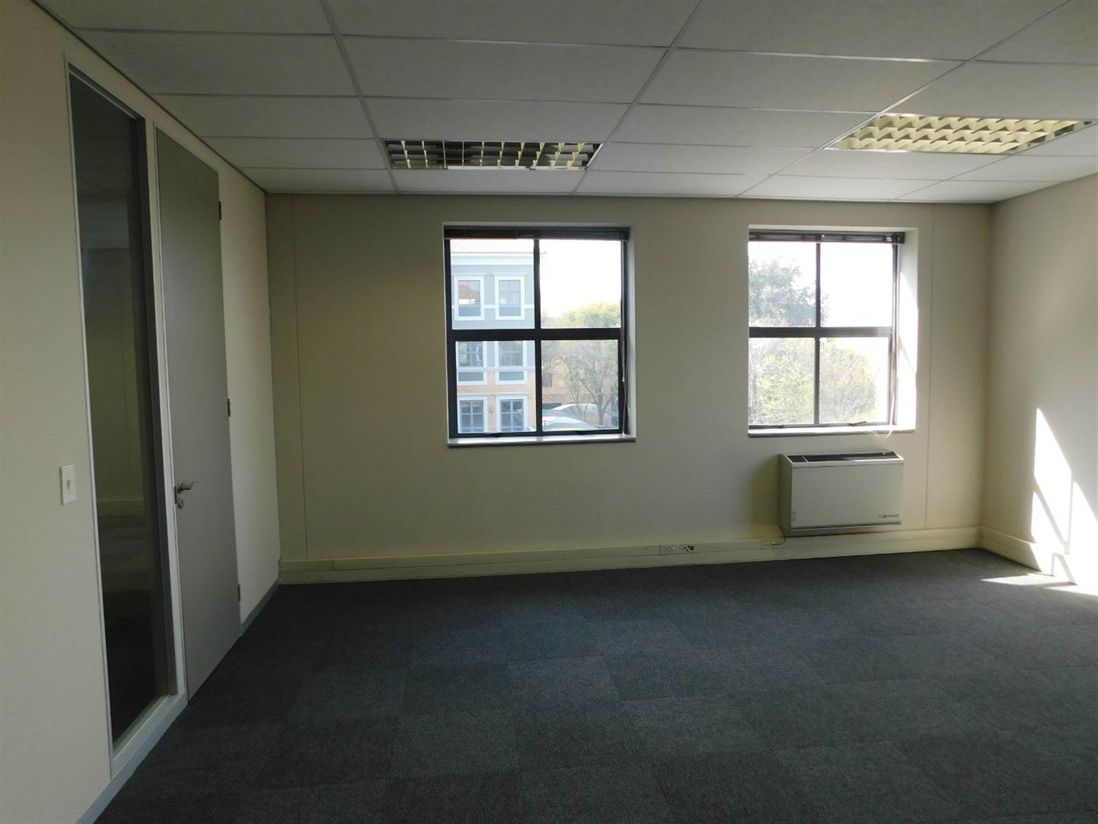 412  m² Office Space in Illovo photo number 7