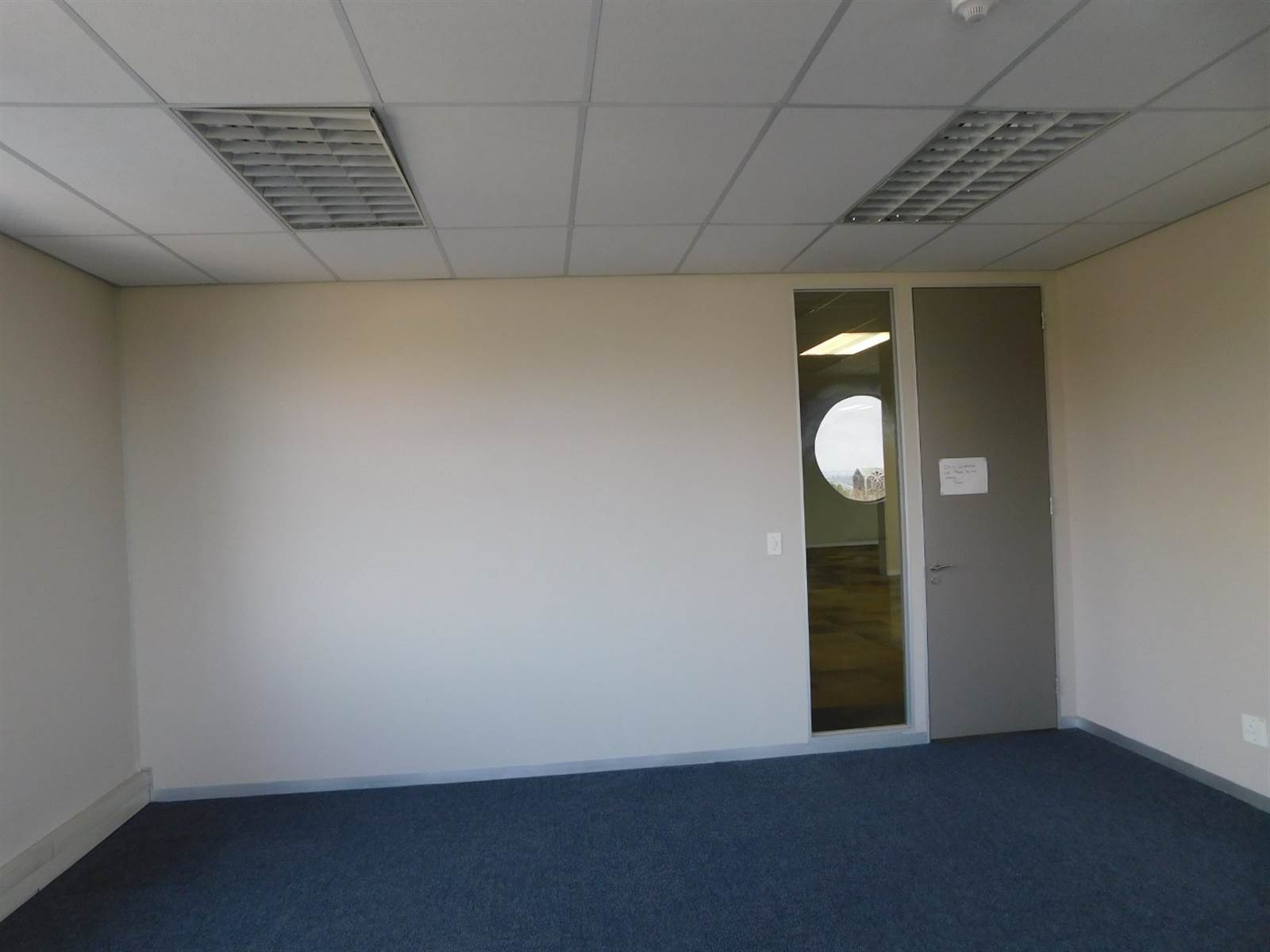 412  m² Office Space in Illovo photo number 8