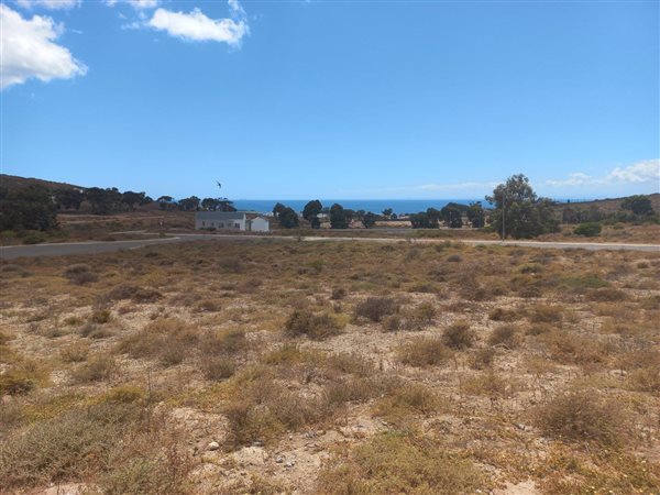 439 m² Land