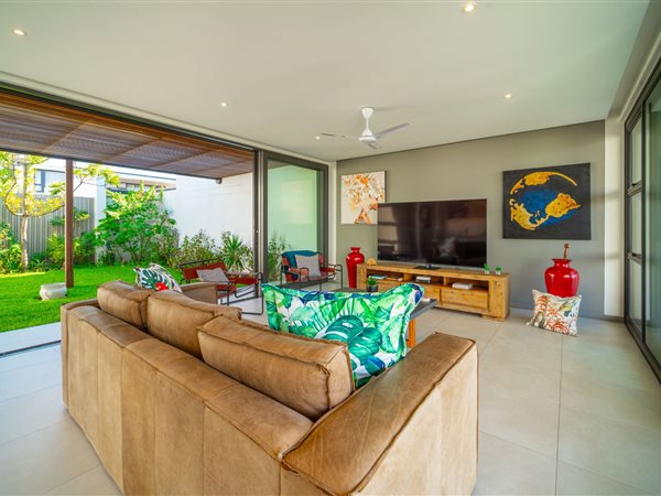 3 Bedroom Townhouse 3 Bedroom Townhouse