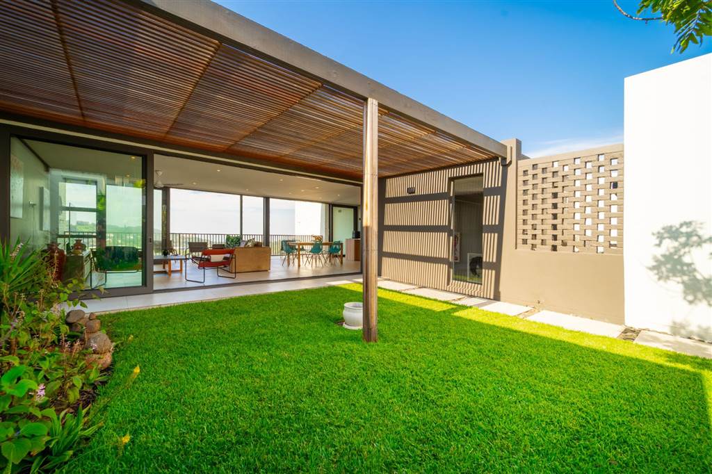 3 Bedroom Townhouse 3 Bedroom Townhouse