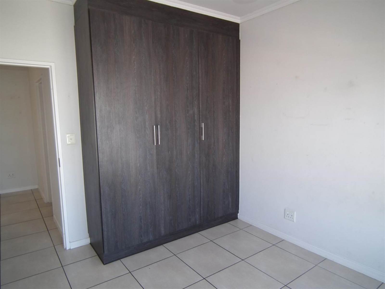 3 Bed Townhouse in Olivedale photo number 21