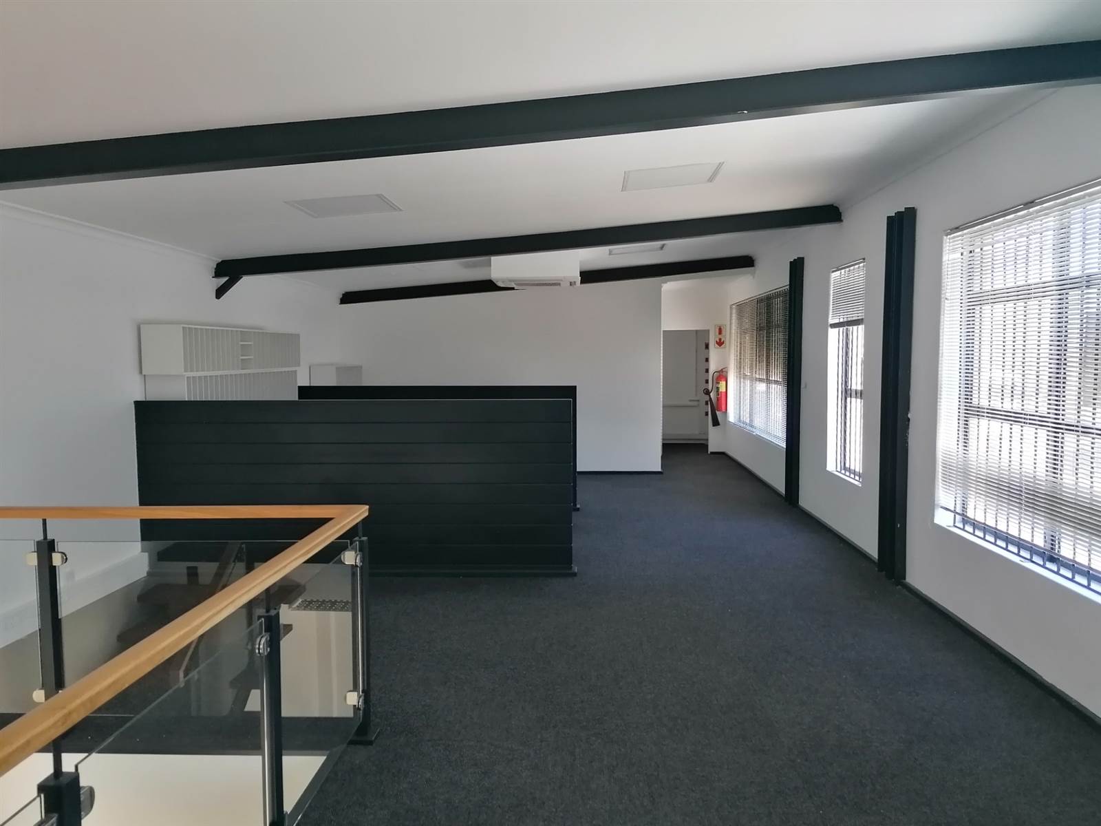 165  m² Office Space in Maitland photo number 3