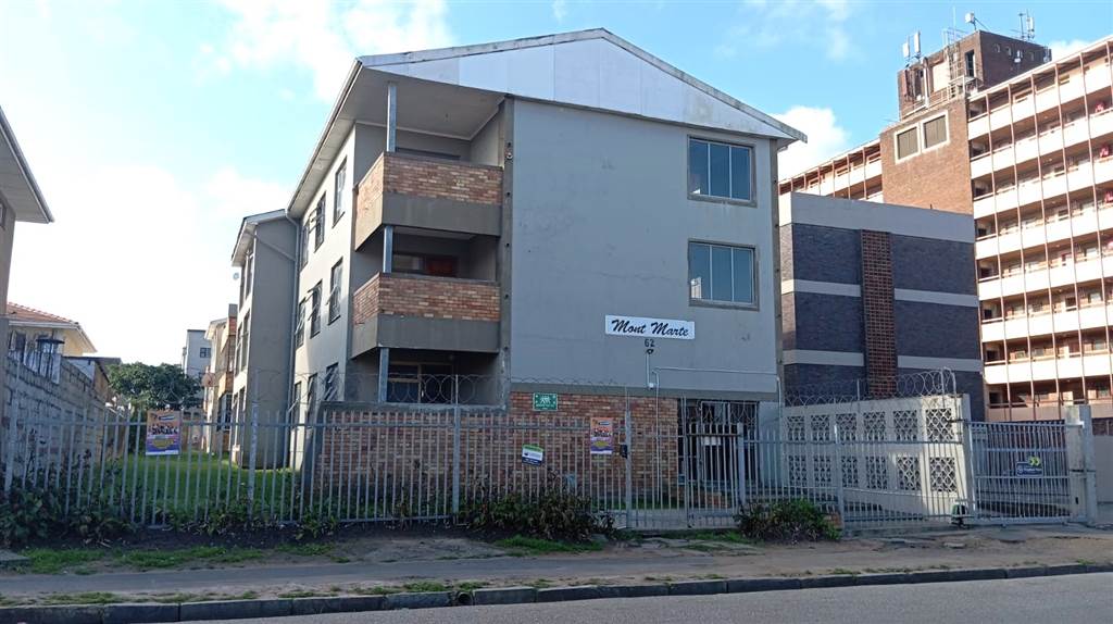 1 Bed Apartment in Southernwood photo number 1