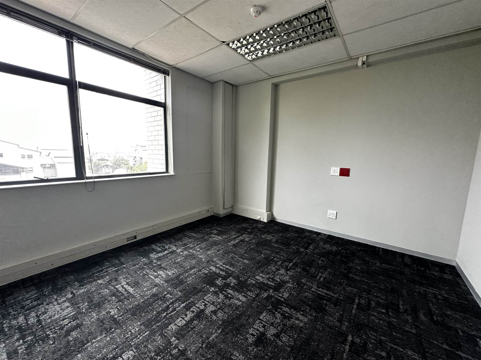 752  m² Commercial space in Sunninghill photo number 7
