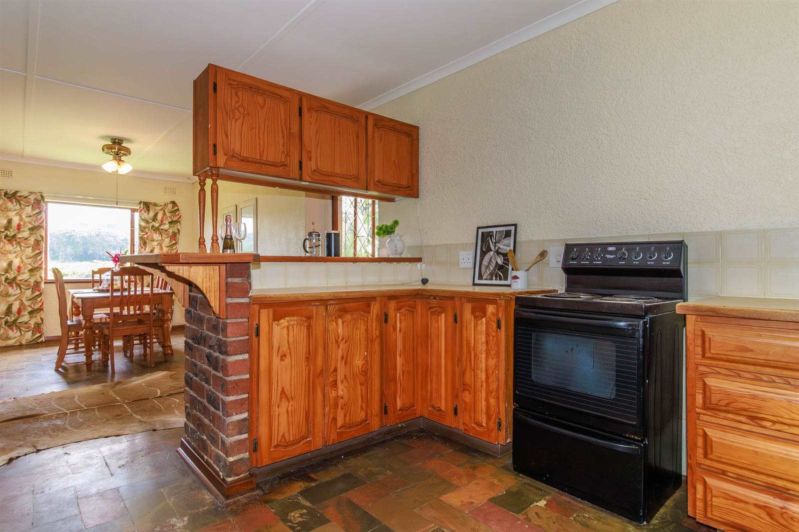 3 Bed Townhouse in Kloof photo number 13