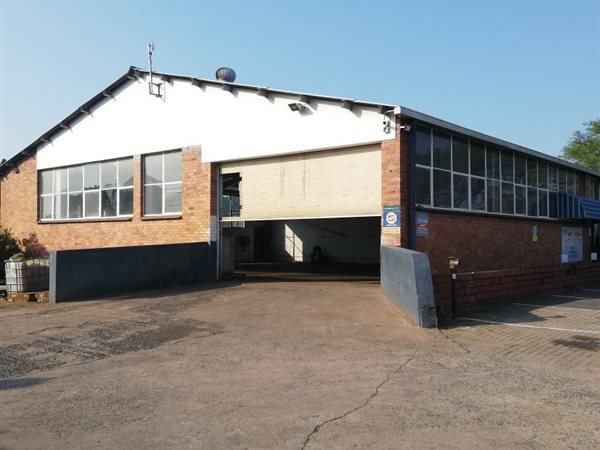 330  m² Industrial space in Pinetown Central