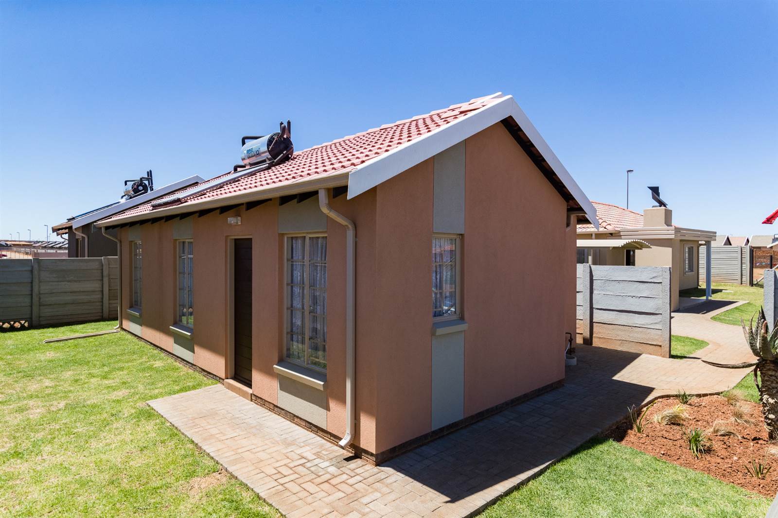 3 Bed House in Orange Farm photo number 1