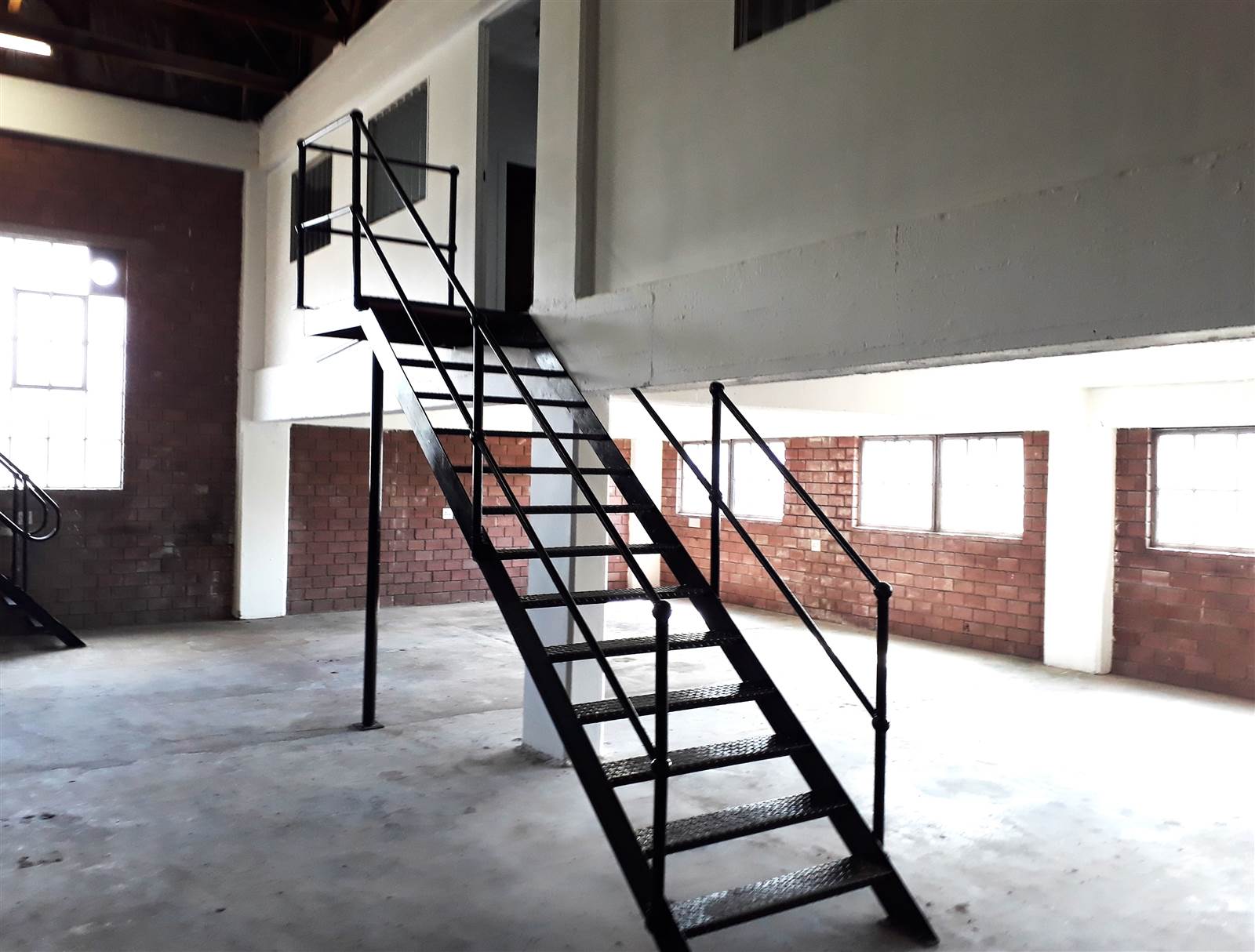 257  m² Industrial space in Pinetown Central photo number 3