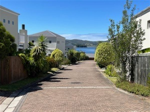 2 Bedroom Townhouse 2 Bedroom Townhouse