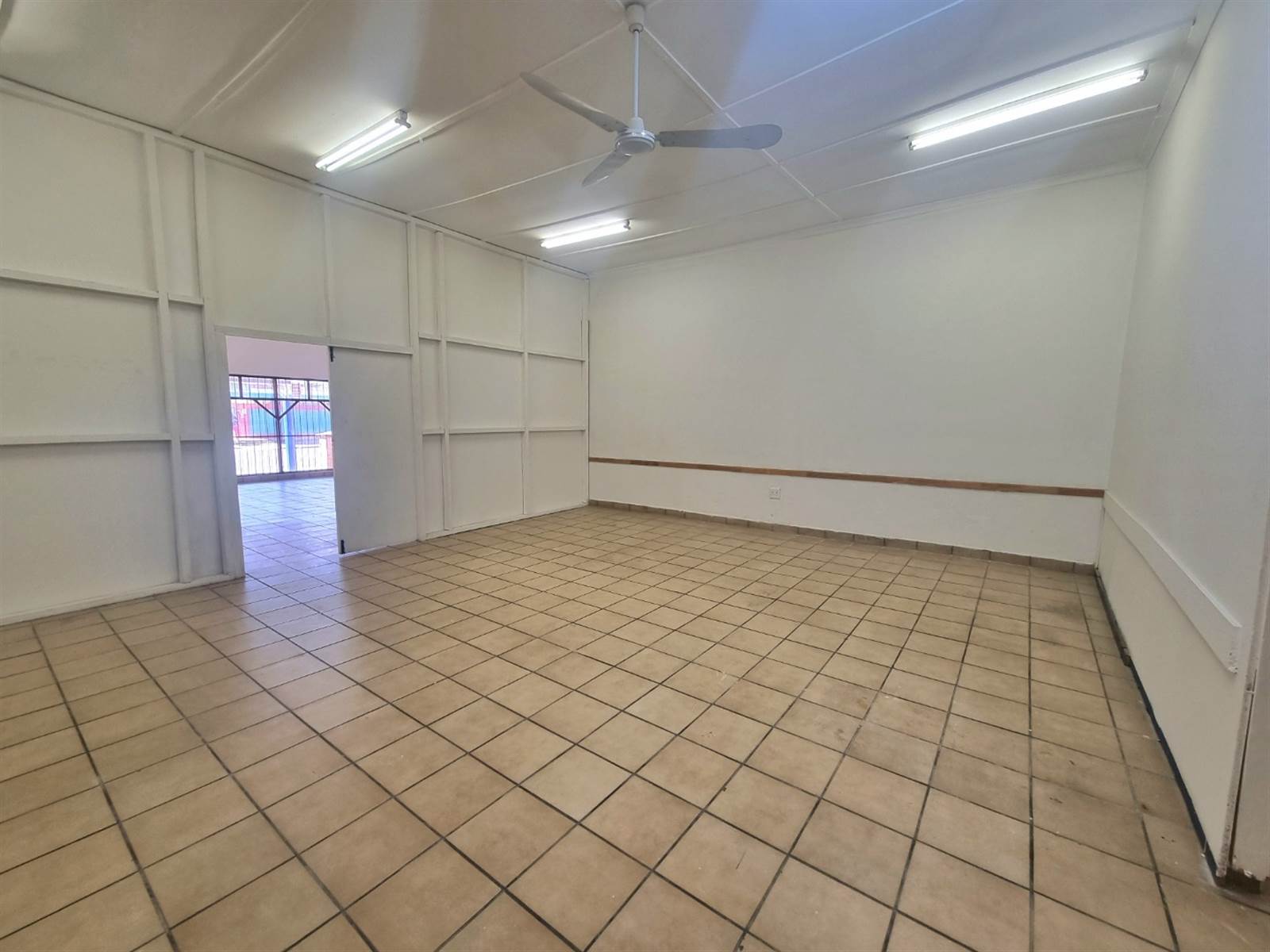 Commercial space in Harrismith photo number 6