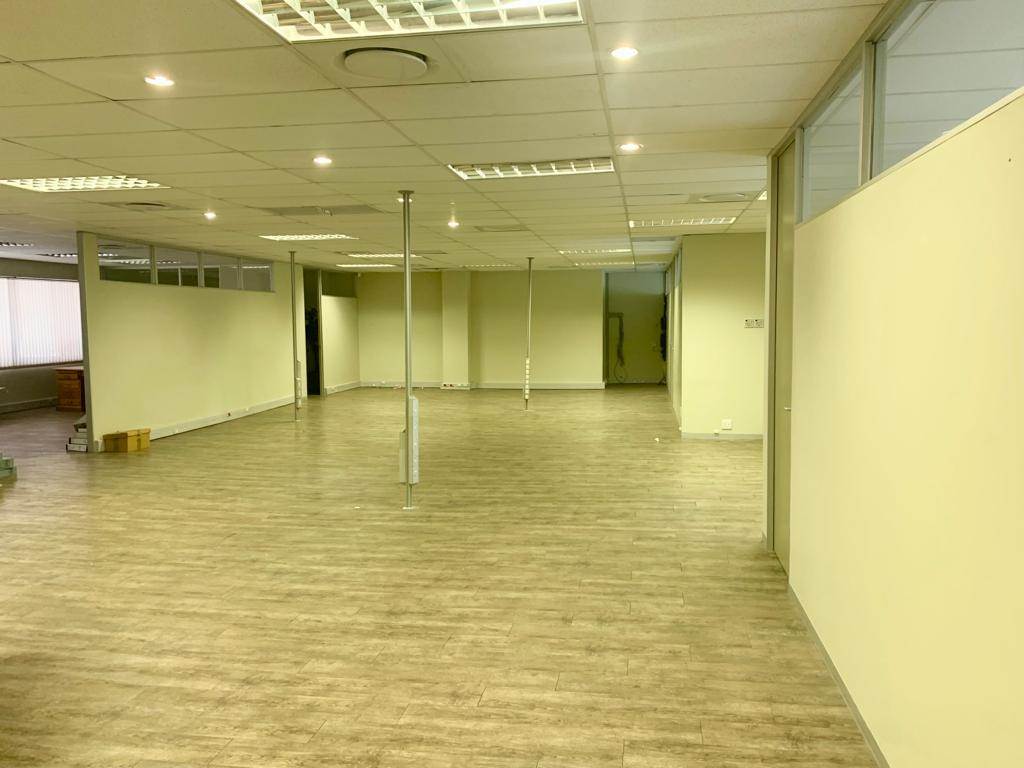 340  m² Commercial space in Wembley photo number 5