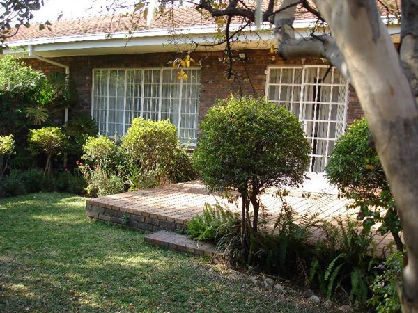 3 Bedroom Townhouse 3 Bedroom Townhouse