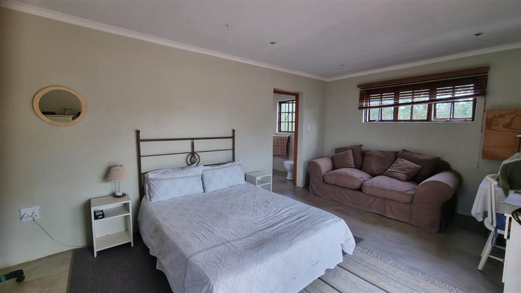 3 Bed House in Leisure Bay photo number 13