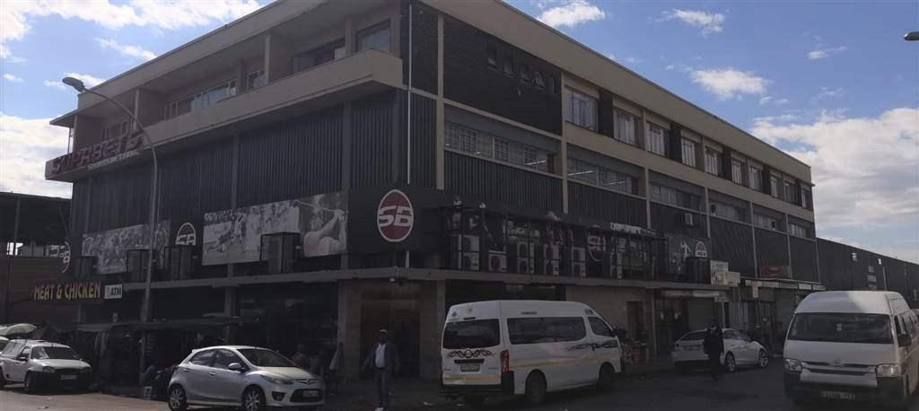 1500  m² Commercial space in Bloemfontein photo number 3