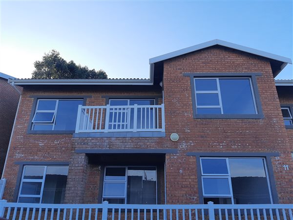 2 Bed Townhouse in Sea Park