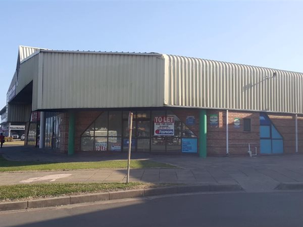 700  m² Commercial space