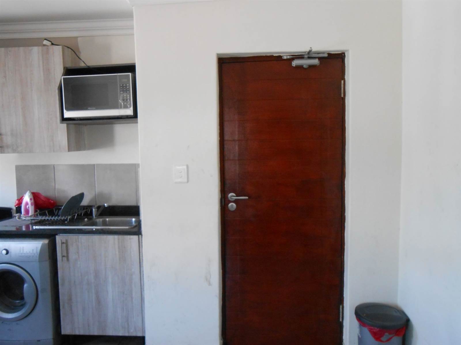2 Bed Apartment in Belhar photo number 5