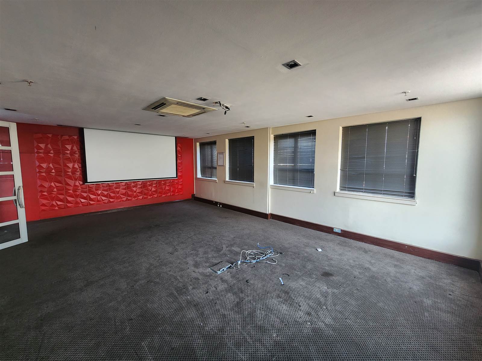 2356  m² Industrial space in Greenhills photo number 16