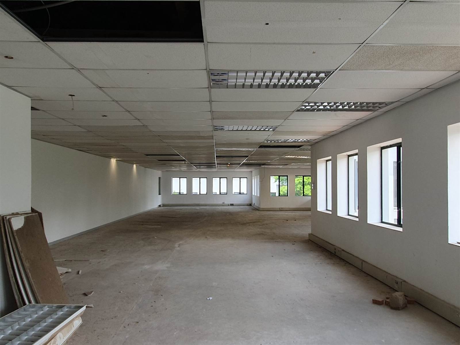 269  m² Commercial space in Bryanston photo number 3