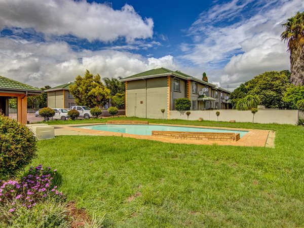 2 Bedroom Townhouse