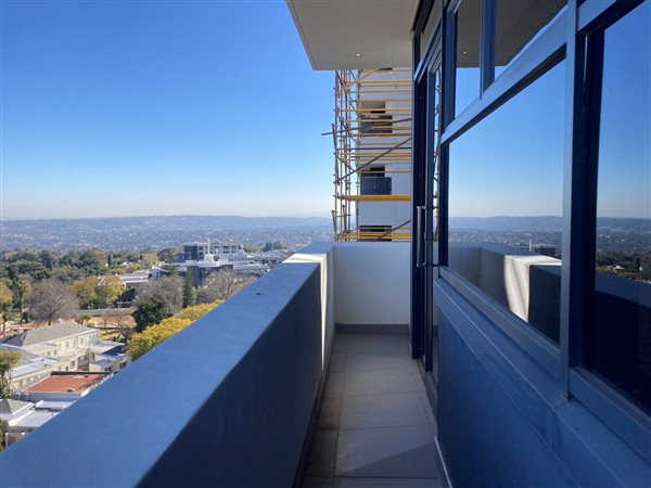 351 m² Commercial space 351 m² Commercial space