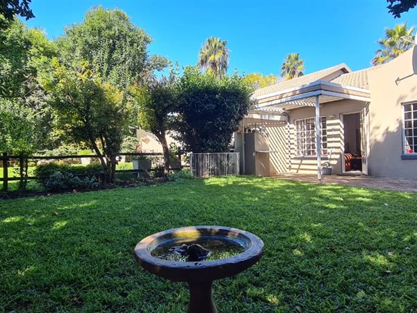 3 Bedroom Townhouse 3 Bedroom Townhouse