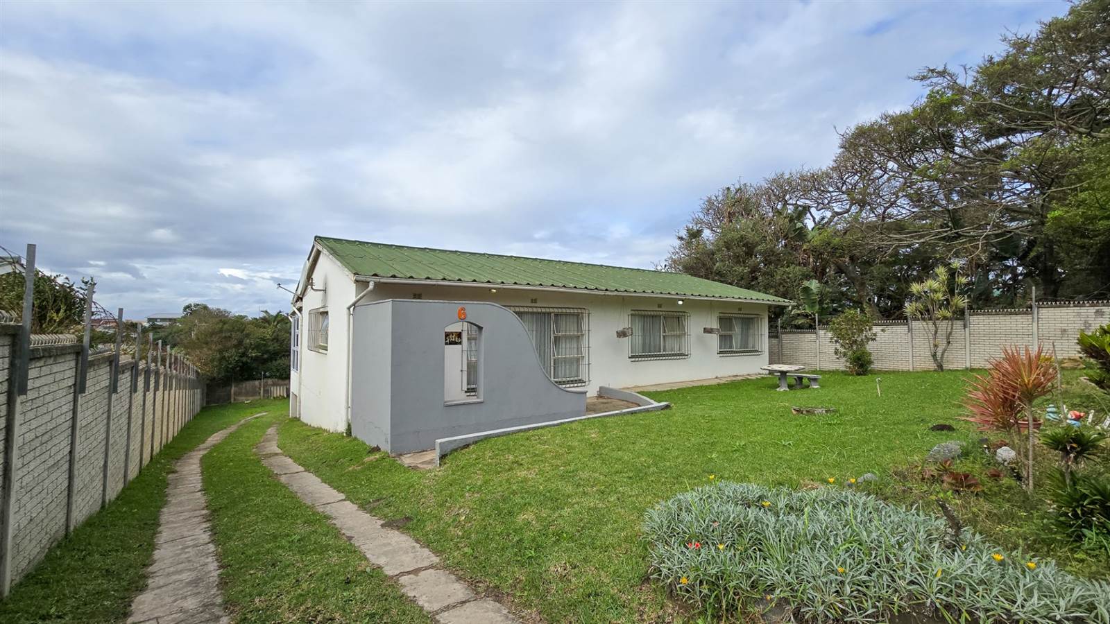 3 Bed House in Kei Mouth photo number 5